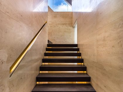 A Sleek Ultra-Modern Waterfront Villa with Spectacular Views in Singapore by Mercurio Design Lab (21)