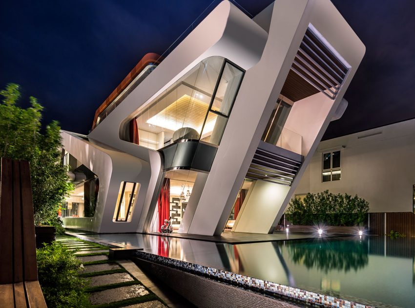 A Sleek Ultra-Modern Waterfront Villa with Spectacular Views in Singapore by Mercurio Design Lab (25)