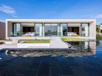 A Sleek and Elegant Modern Home with Stunning Rooftop Pool in Da Nang, Vietnam by MIA Design Studio (2)