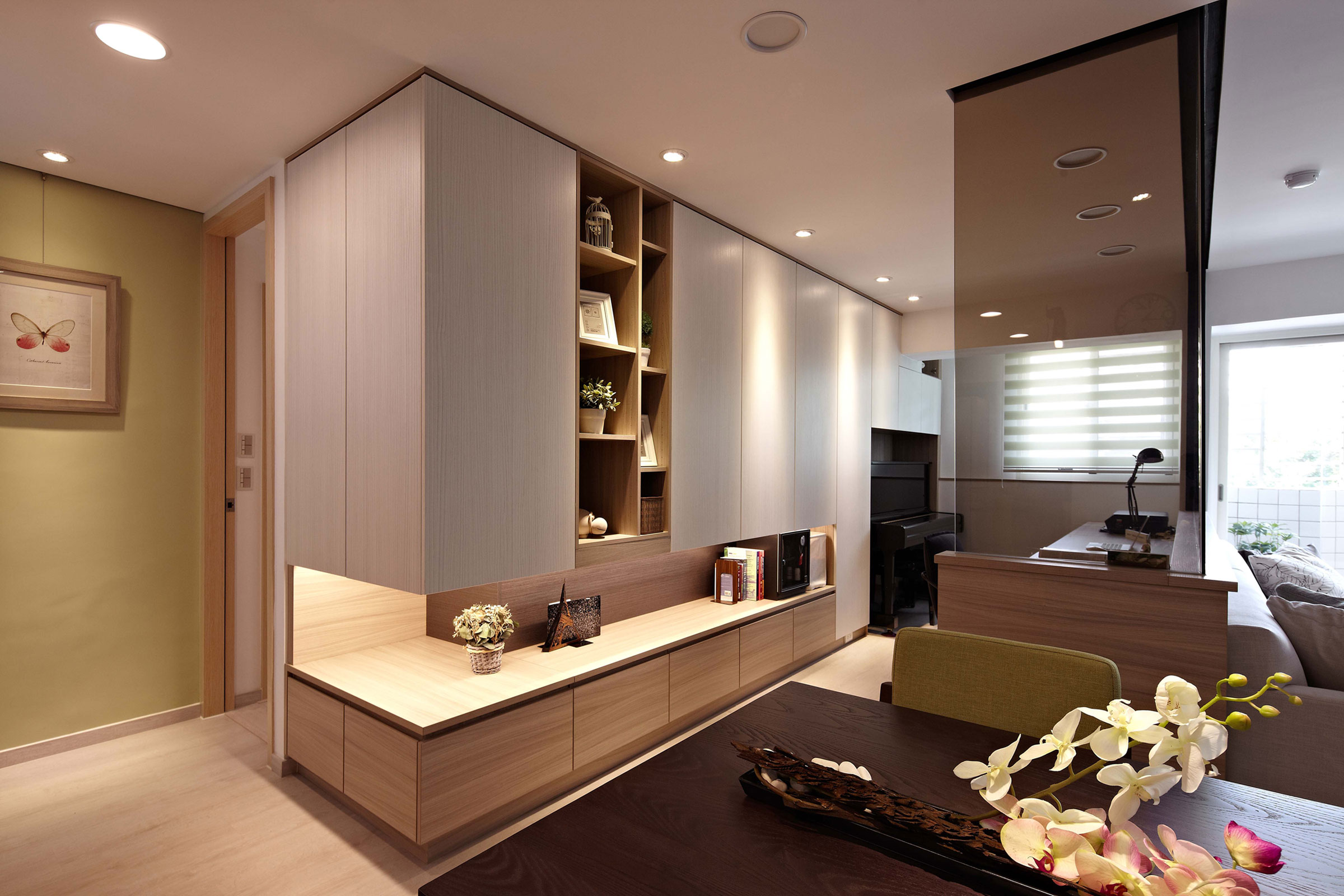 A Small Apartment Characterized by Shades of White and Brown Interiors in Taipei by Alfonso Ideas (11)