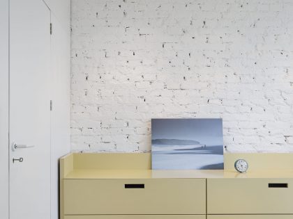 A Small Contemporary Apartment with a Scandinavian Twist and Rustic Style in Sofia, Bulgaria by Dontdiystudio (14)