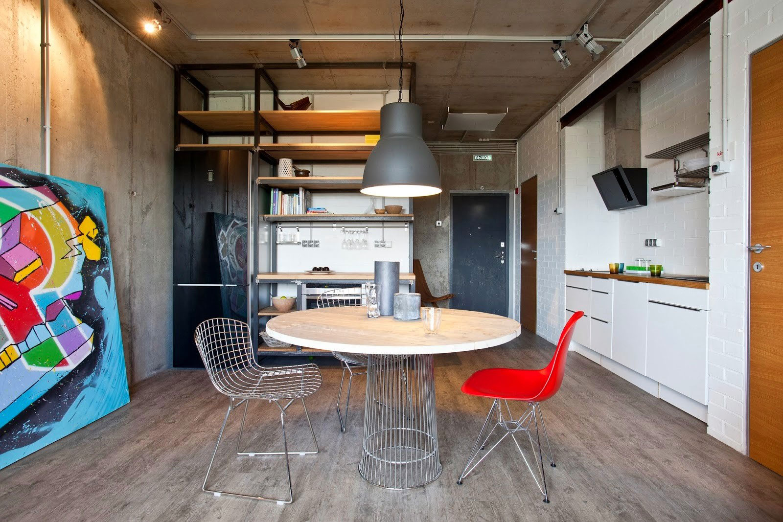 A Small Industrial Apartment with Exposed Brick, Metal and Wood in Moscow Oblast, Russia by Studio Odnushechka (2)