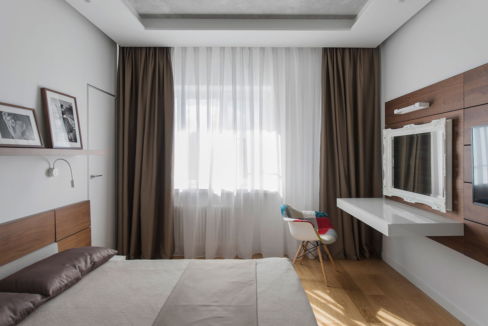 A Small Modern Apartment with Neutral Color and Dark Accents in Moscow, Russia by Tikhonov Design (14)