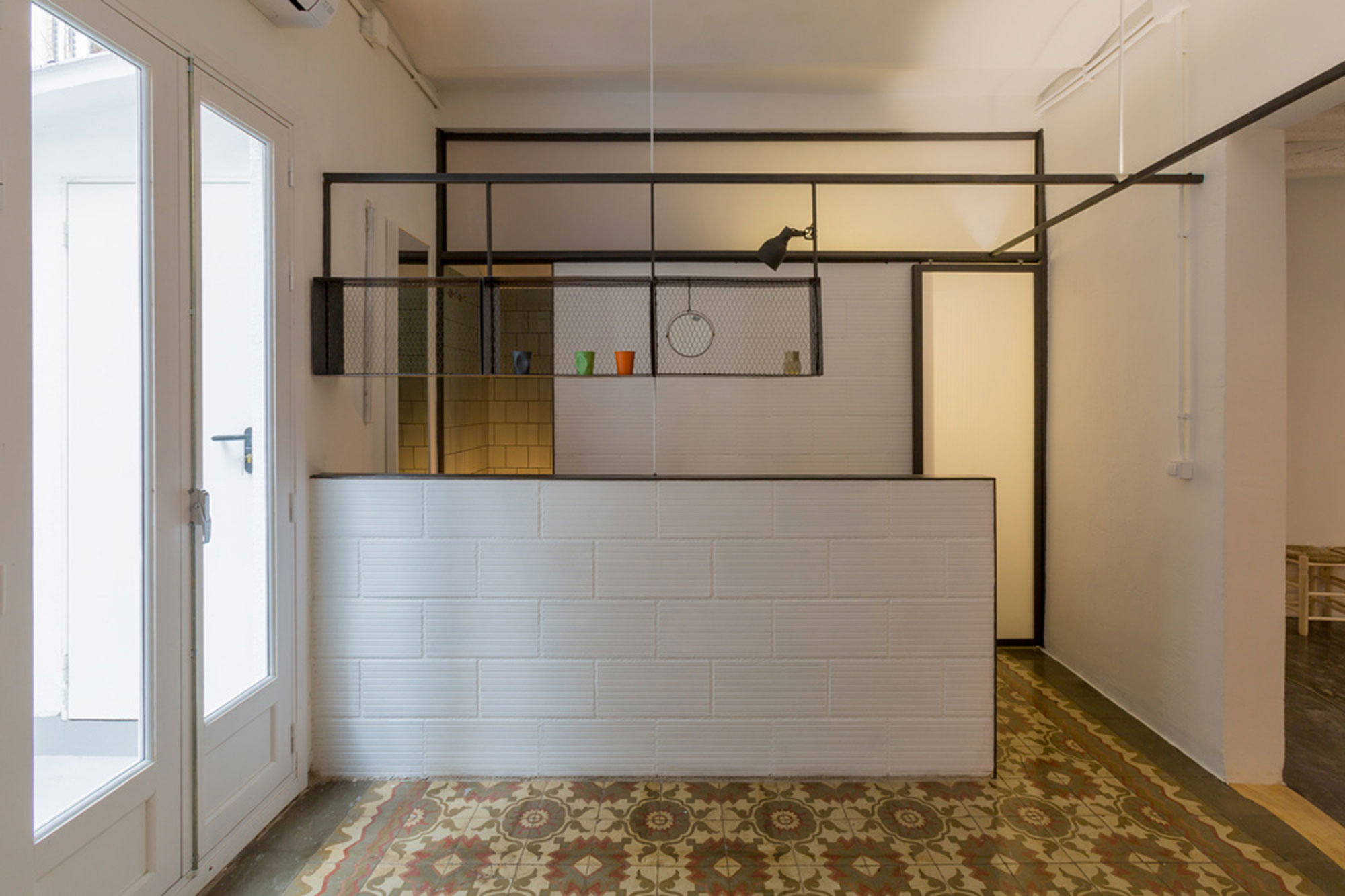 A Small and Creative Apartment with Futuristic Vibe in Barcelona by nook architects (10)
