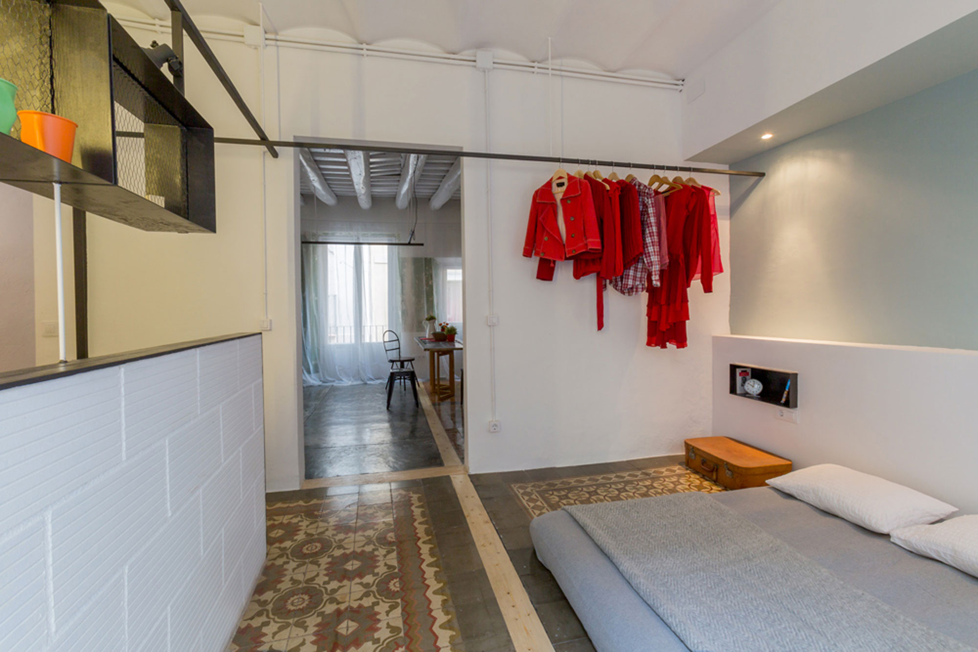 A Small and Creative Apartment with Futuristic Vibe in Barcelona by nook architects (8)