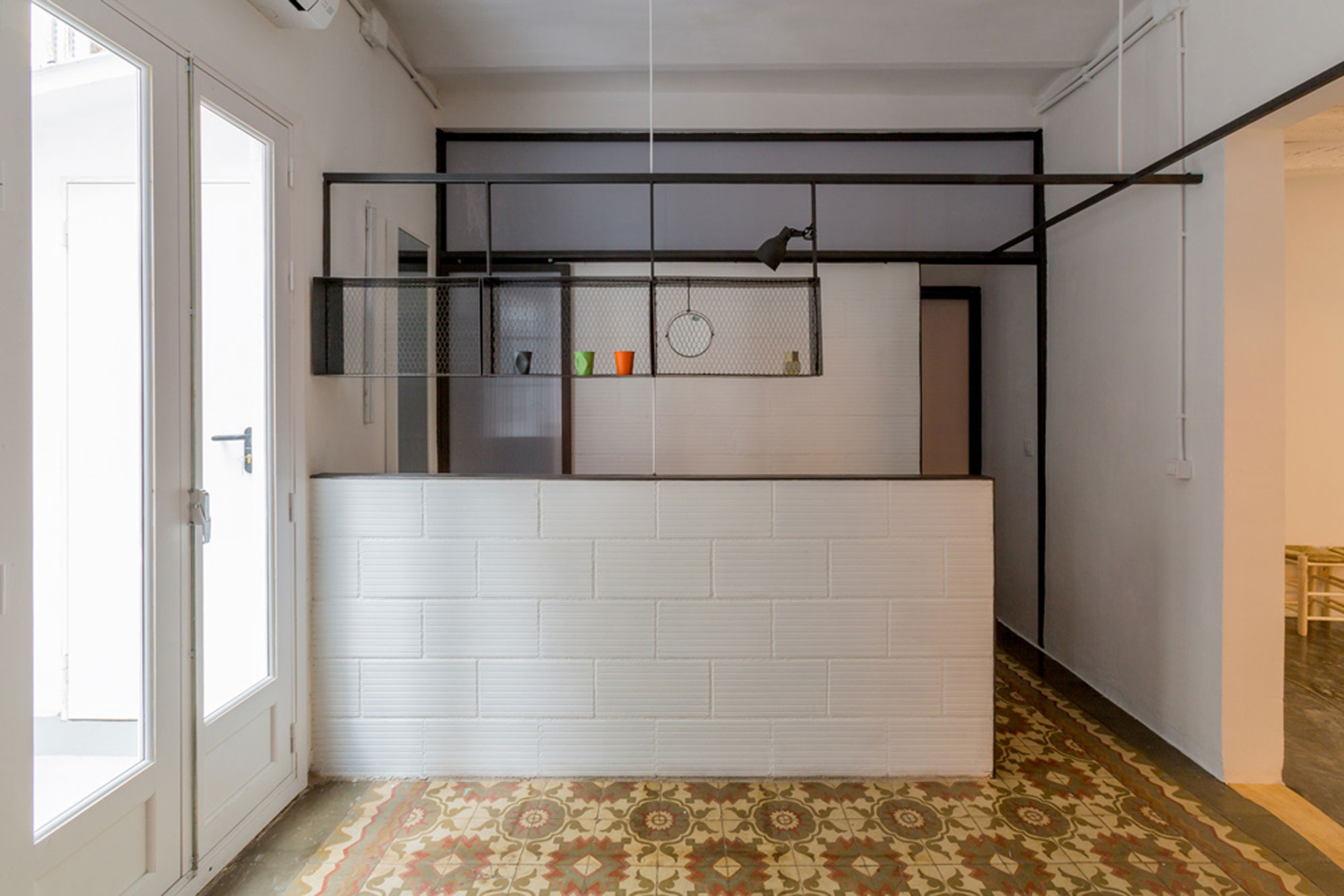 A Small and Creative Apartment with Futuristic Vibe in Barcelona by nook architects (9)