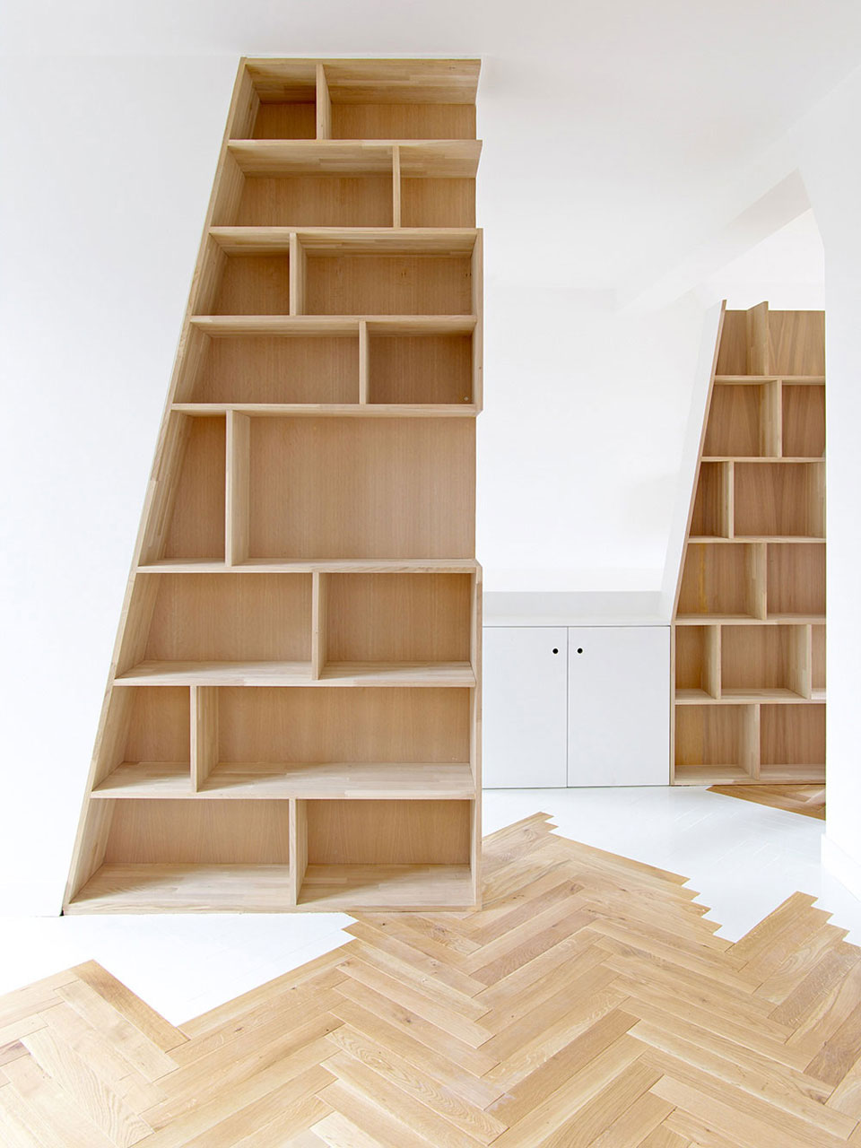 A Small and Stylish Contemporary Apartment in Paris, France by h2o architectes (10)