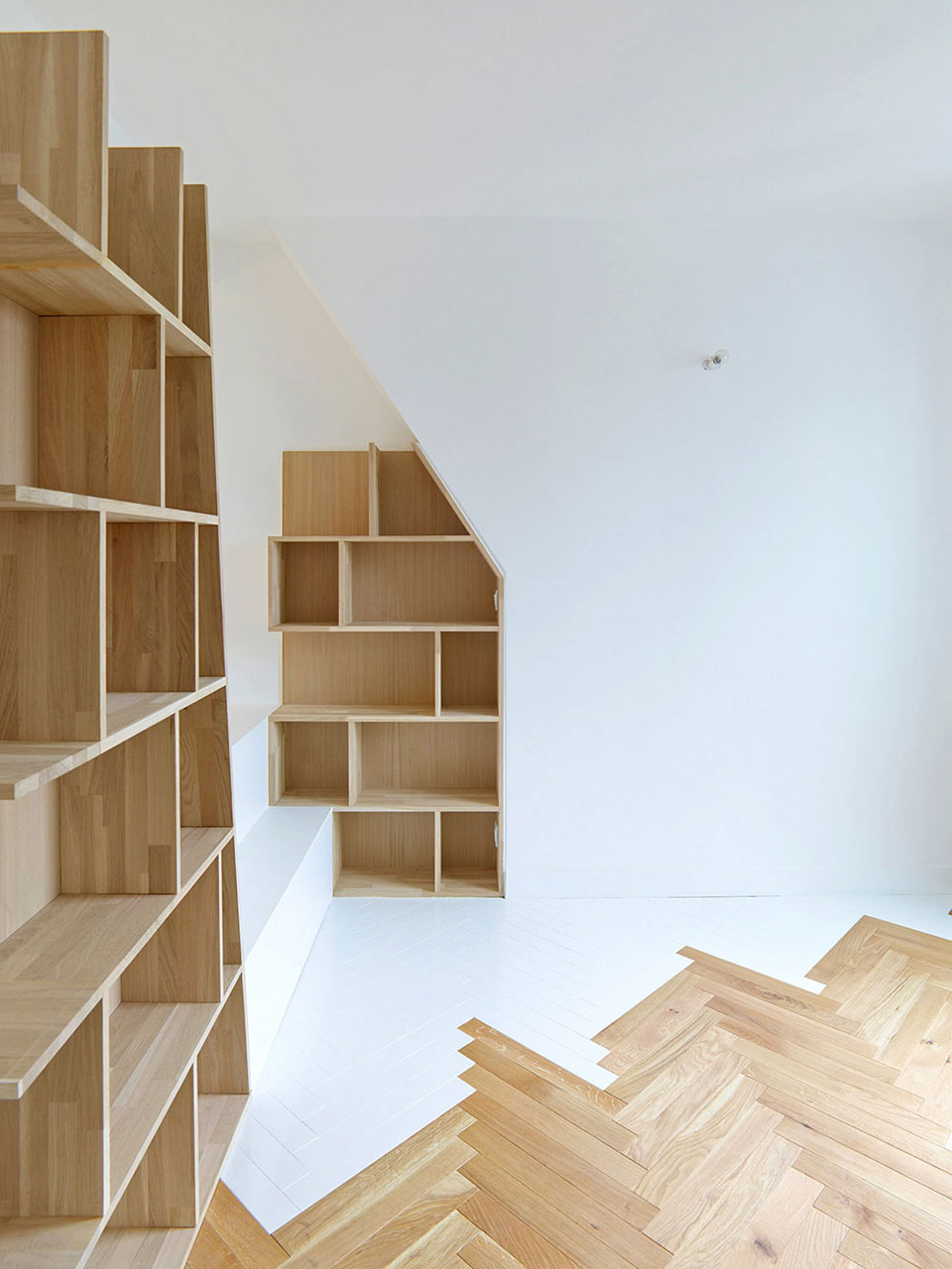 A Small and Stylish Contemporary Apartment in Paris, France by h2o architectes (8)