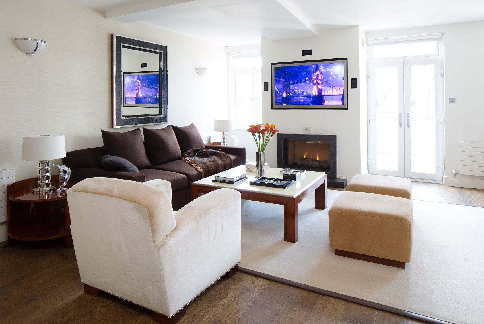 A Sophisticated Apartment with Luxurious and Timeless Interiors in the Heart of London by Absolute Interior Decor (2)