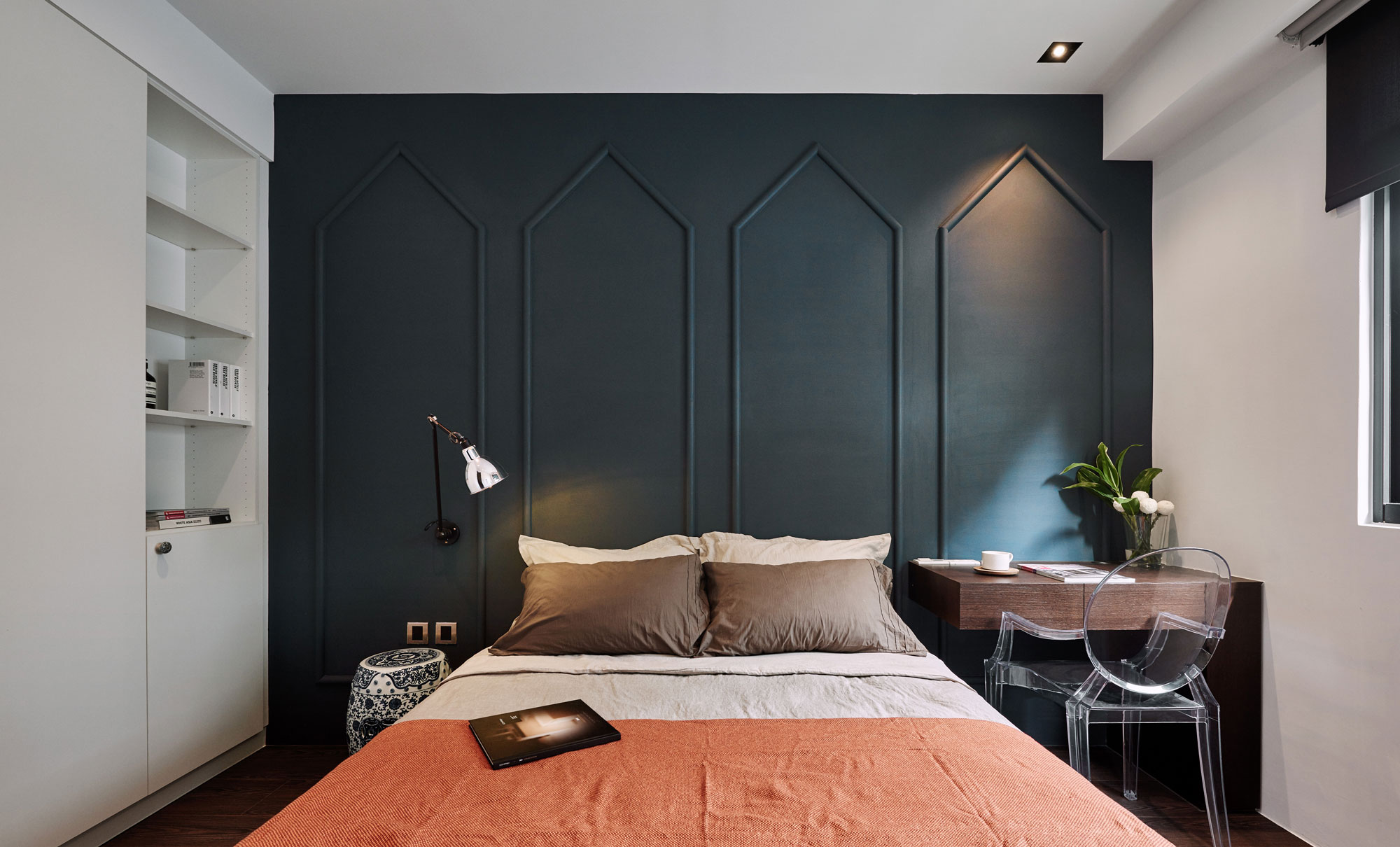 A Sophisticated Contemporary Home with Cozy and Warm Color Palette in Taichung by Z-AXIS DESIGN (20)