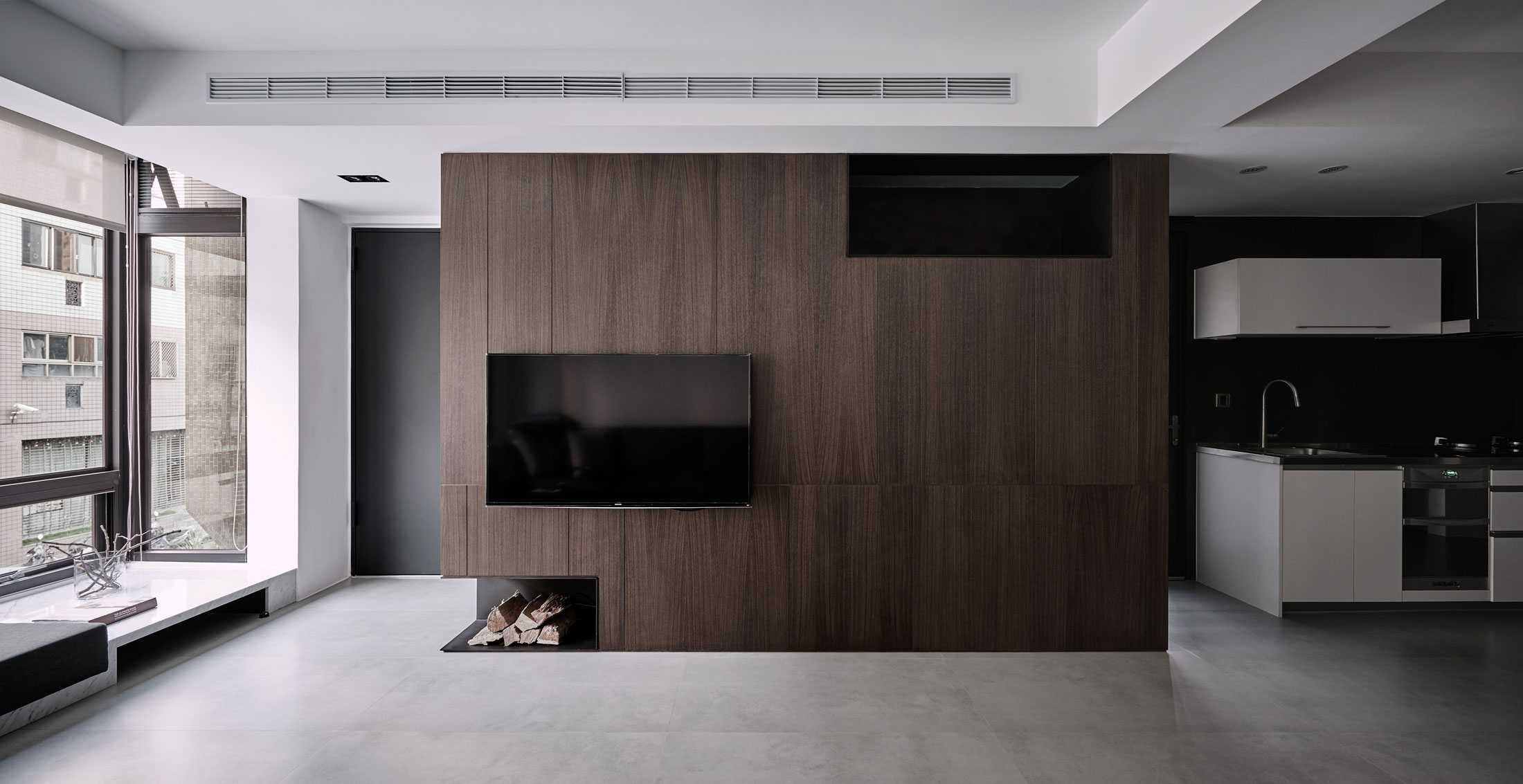 A Sophisticated Contemporary Home with Cozy and Warm Color Palette in Taichung by Z-AXIS DESIGN (5)