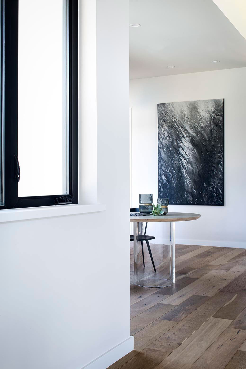 A Sophisticated Contemporary Home with Luxury Modern Interiors in Austin by Clark Richardson Architects (12)