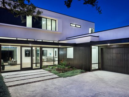 A Sophisticated Contemporary Home with Luxury Modern Interiors in Austin by Clark Richardson Architects (19)