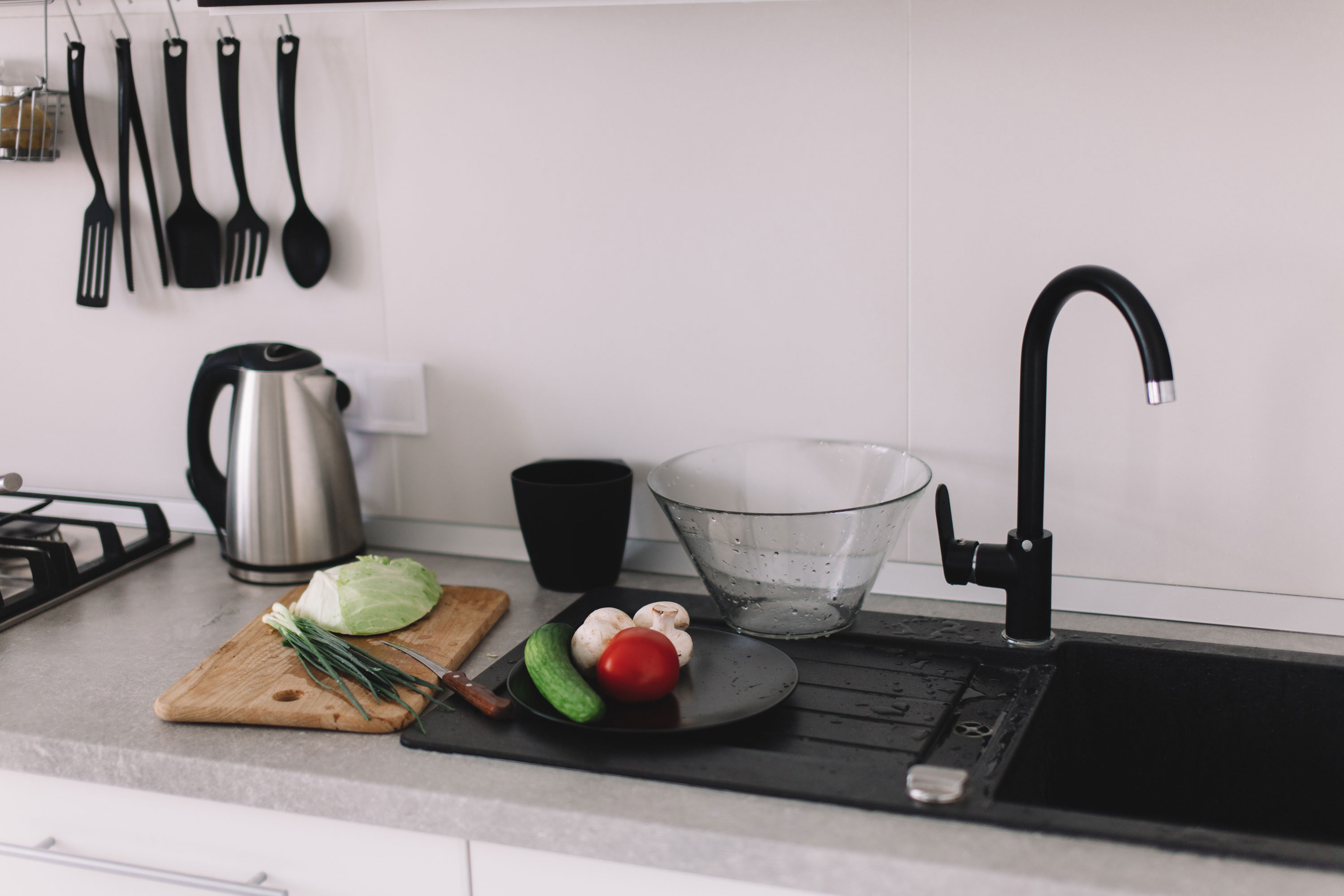 A Sophisticated and Elegant Contemporary Apartment in Lviv, Ukraine by Formaline (12)