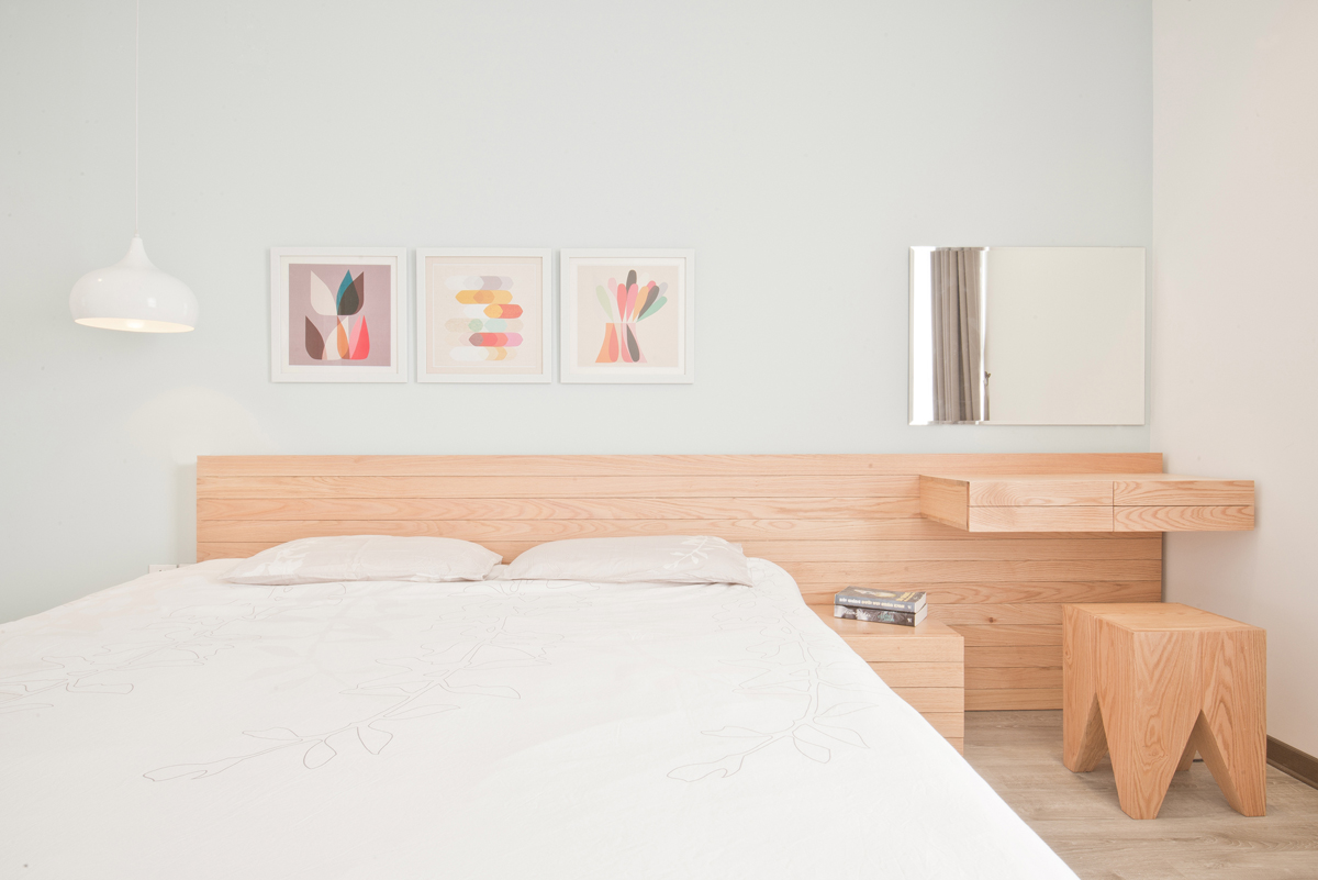 A Spacious, Bright and Sophisticated Apartment in the Heart of Ha noi, Vietnam by Le Studio (9)