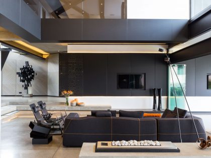 A Spacious Modern Home Made of Steel, Glass and Concrete in Bedfordview by Nico van der Meulen Architects (10)