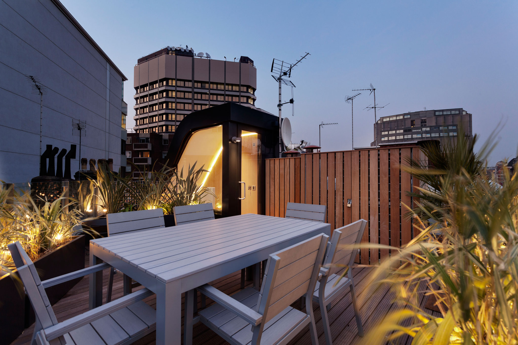 A Spacious Modern Home with Unique Character in the West End by FORM Design Architecture (10)