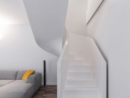A Spacious Semi-Detached House with Minimalist Interior in Vilnius by YCL Studio (7)