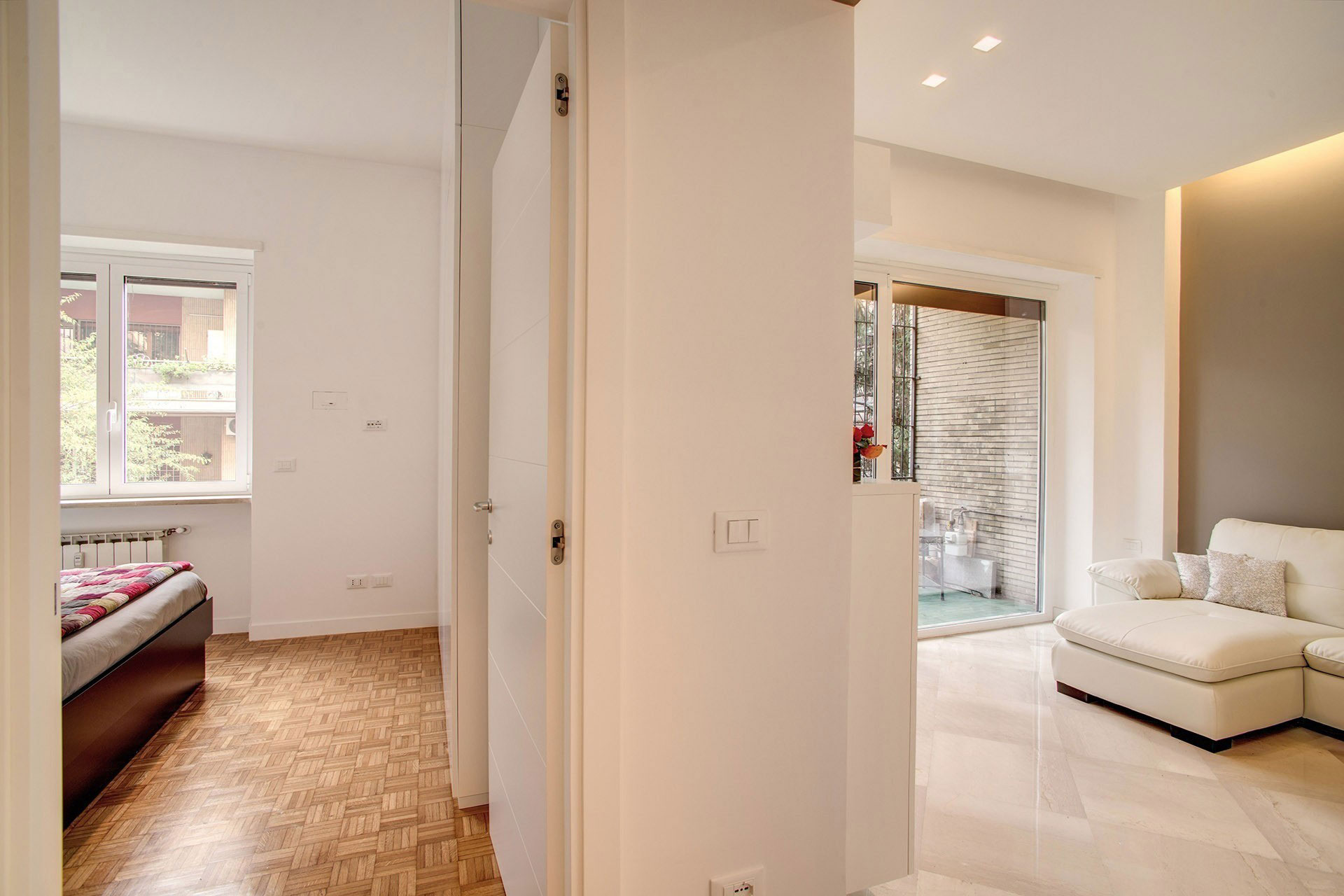 A Spacious, Stylish and Bright Contemporary Apartment in Rome, Italy by MOB ARCHITECTS (13)