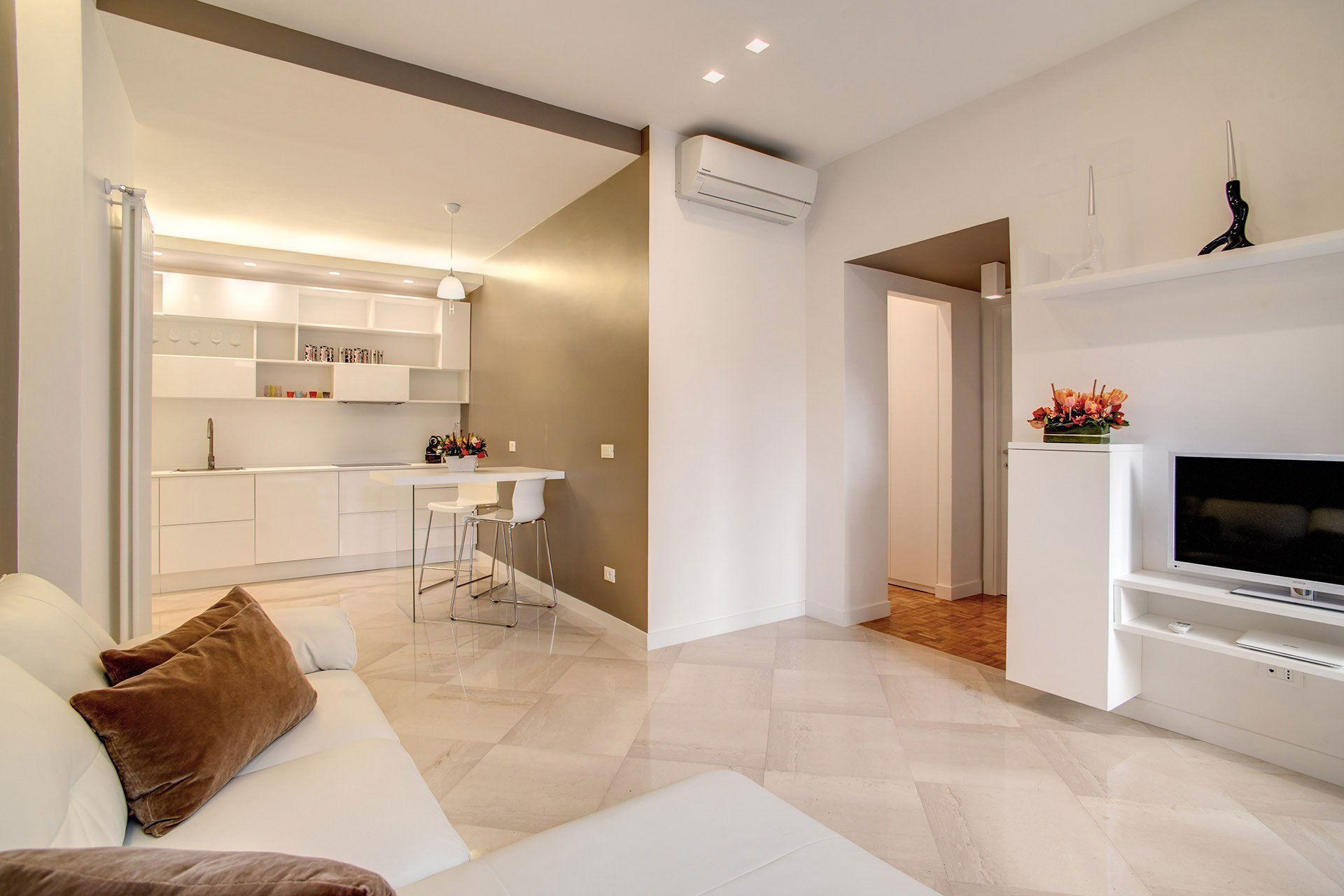 A Spacious, Stylish and Bright Contemporary Apartment in Rome, Italy by MOB ARCHITECTS (6)