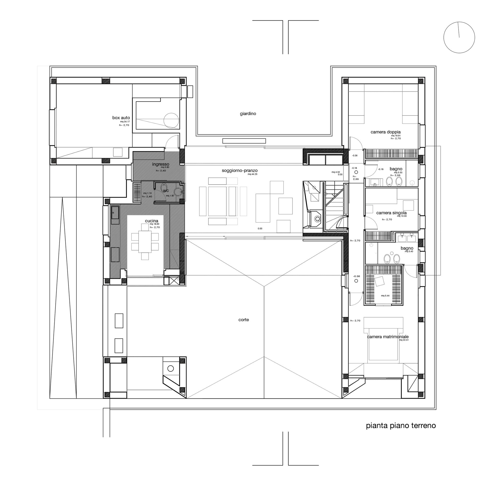 A Spacious and Bright Home Surrounded by a Rocky Landscape in Syracuse, Italy by Fabrizio Foti architetto (25)