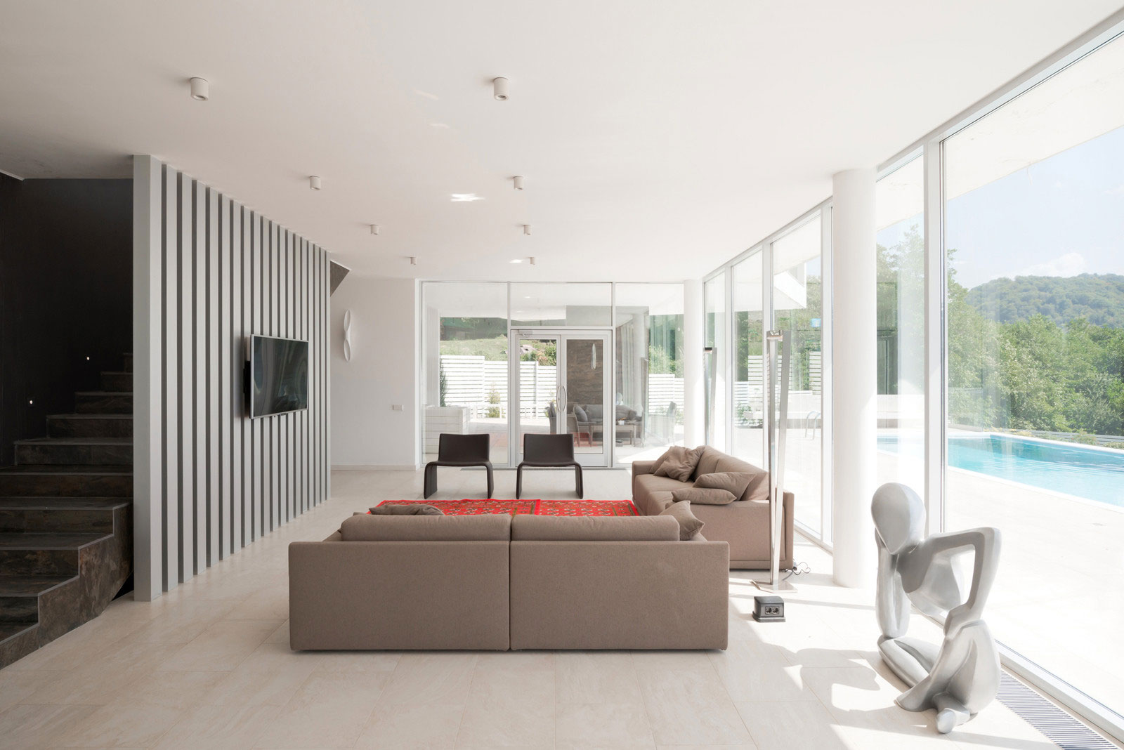 A Spacious and Elegant Contemporary Home in the Mountains near Sochi, Russia by Alexandra Fedorova (14)