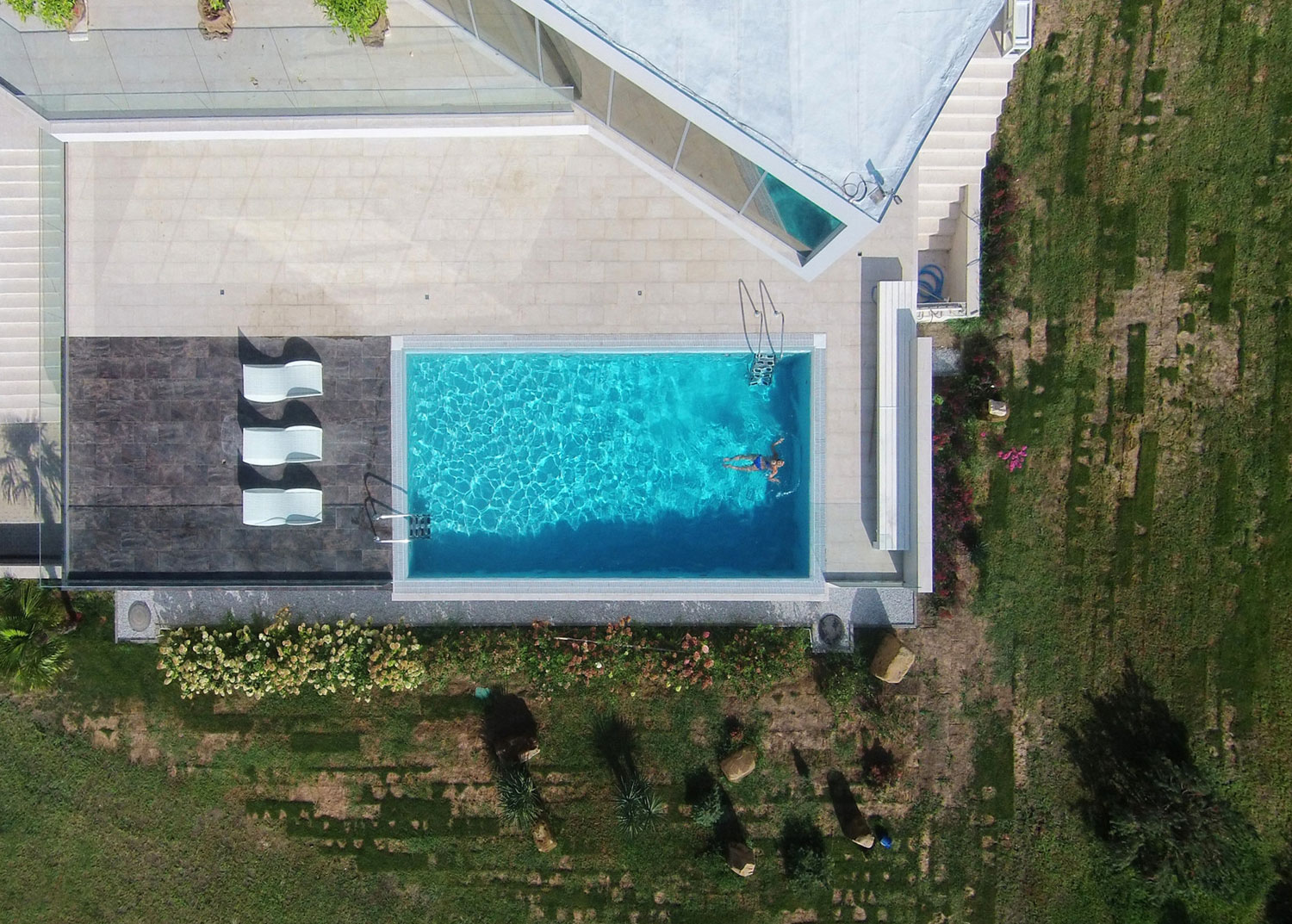 A Spacious and Elegant Contemporary Home in the Mountains near Sochi, Russia by Alexandra Fedorova (2)