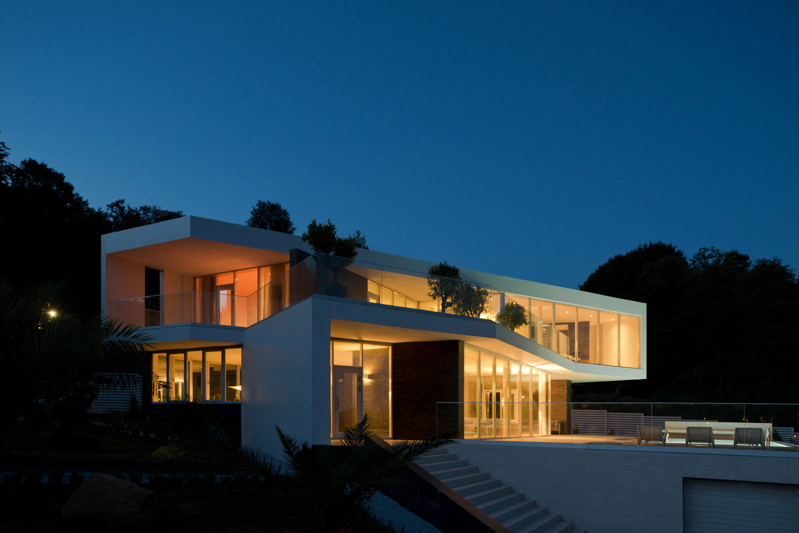A Spacious and Elegant Contemporary Home in the Mountains near Sochi, Russia by Alexandra Fedorova (25)