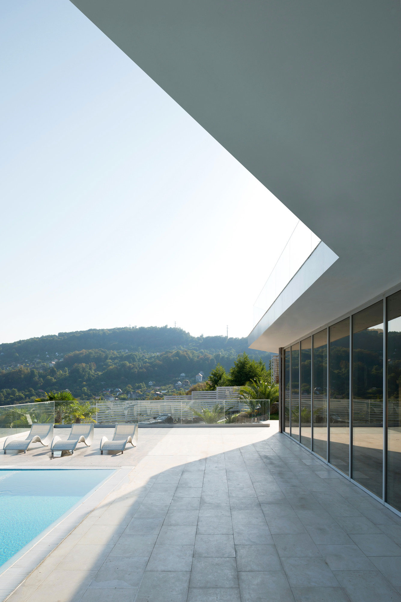 A Spacious and Elegant Contemporary Home in the Mountains near Sochi, Russia by Alexandra Fedorova (7)