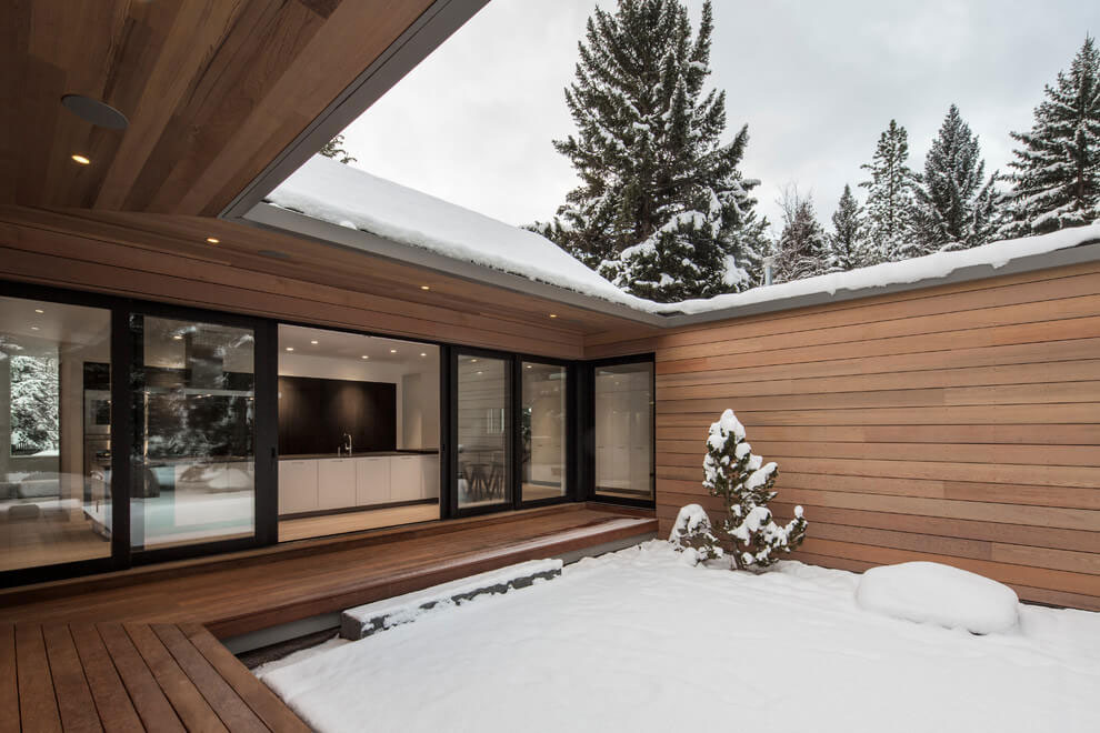 A Spacious and Luminous Contemporary House in Salt Lake City by Lloyd Architects (2)