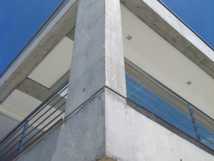 A Spacious and Stylish Contemporary Home in Penha, Brazil by Pablo José Vailatti (6)