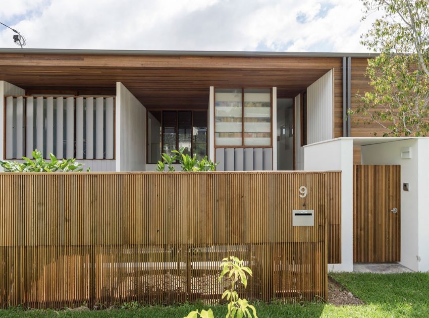 A Spacious and Stylish Summer Home with Beautiful Terrace in Brisbane by Joe Adsett Architects (2)