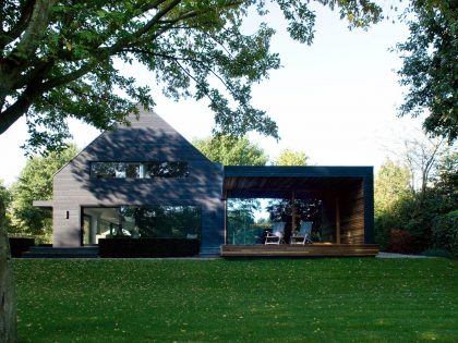 A Spacious and Sustainable Modern House Enhanced by the Wonderful Views of Nature in North Brabant by WillemsenU Architecten (4)