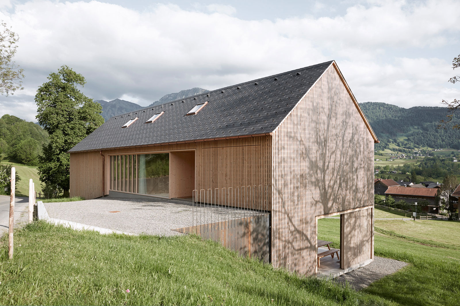 A Spectacular Wooden House Surrounded by a Picturesque Forest in Egg, Austria by Innauer-Matt Architekten (3)