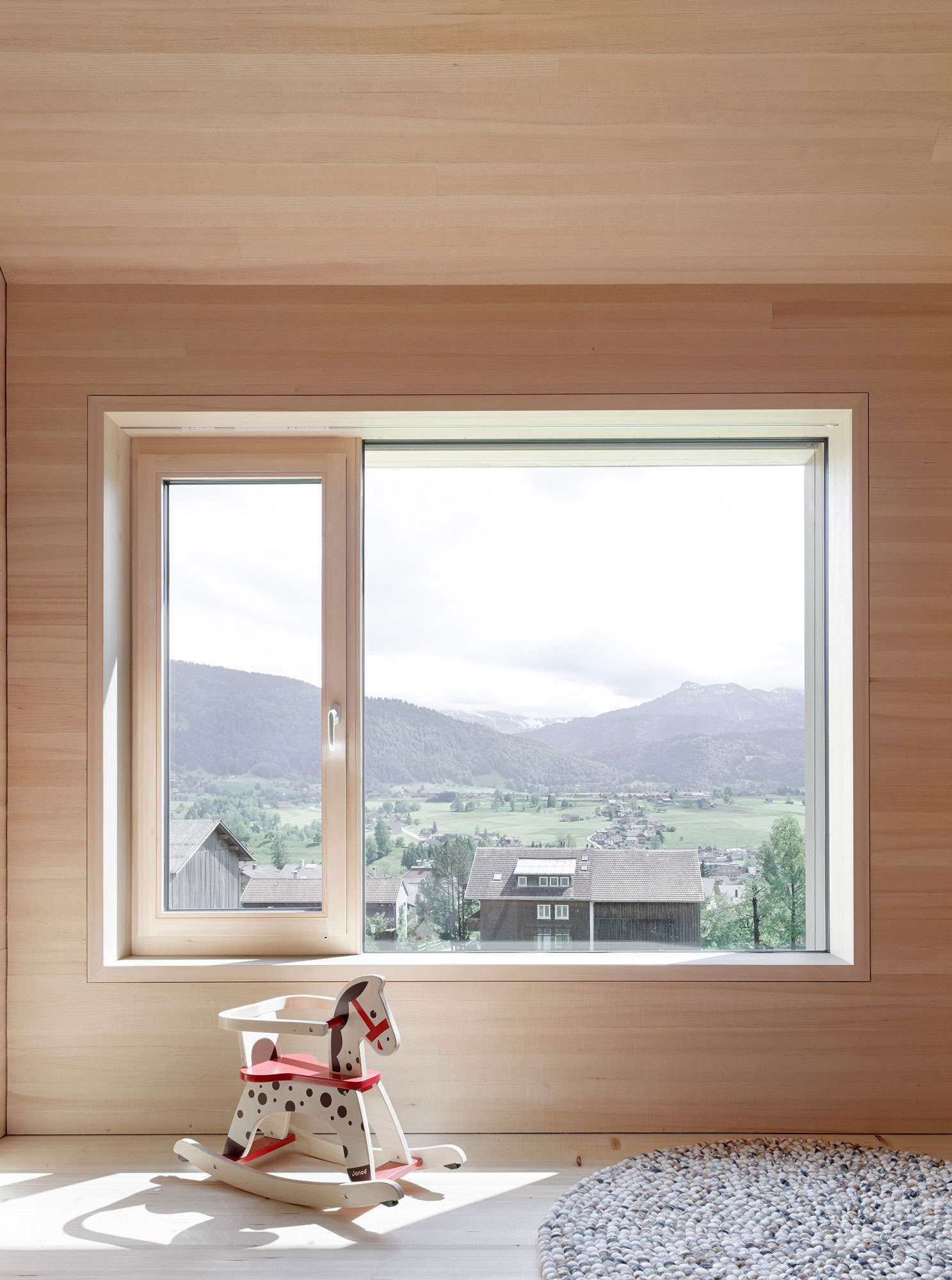 A Spectacular Wooden House Surrounded by a Picturesque Forest in Egg, Austria by Innauer-Matt Architekten (8)