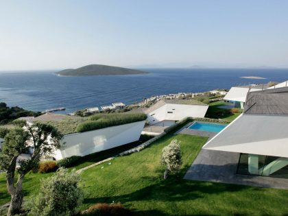 A Striking Contemporary Home Overlooking the Hebil Bay in Bodrum, Turkey by Aytaç Architects (9)