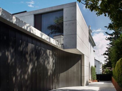 A Striking Contemporary Home with Concrete Walls and Pool in Woollahra, Australia by Smart Design Studio (4)