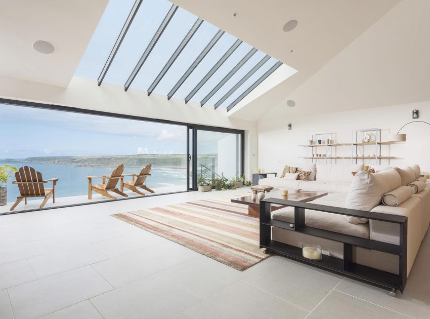 A Striking Modern Stone House with Luminous Interior and Sea Views in Sennen Cove by Laurence Associates (16)