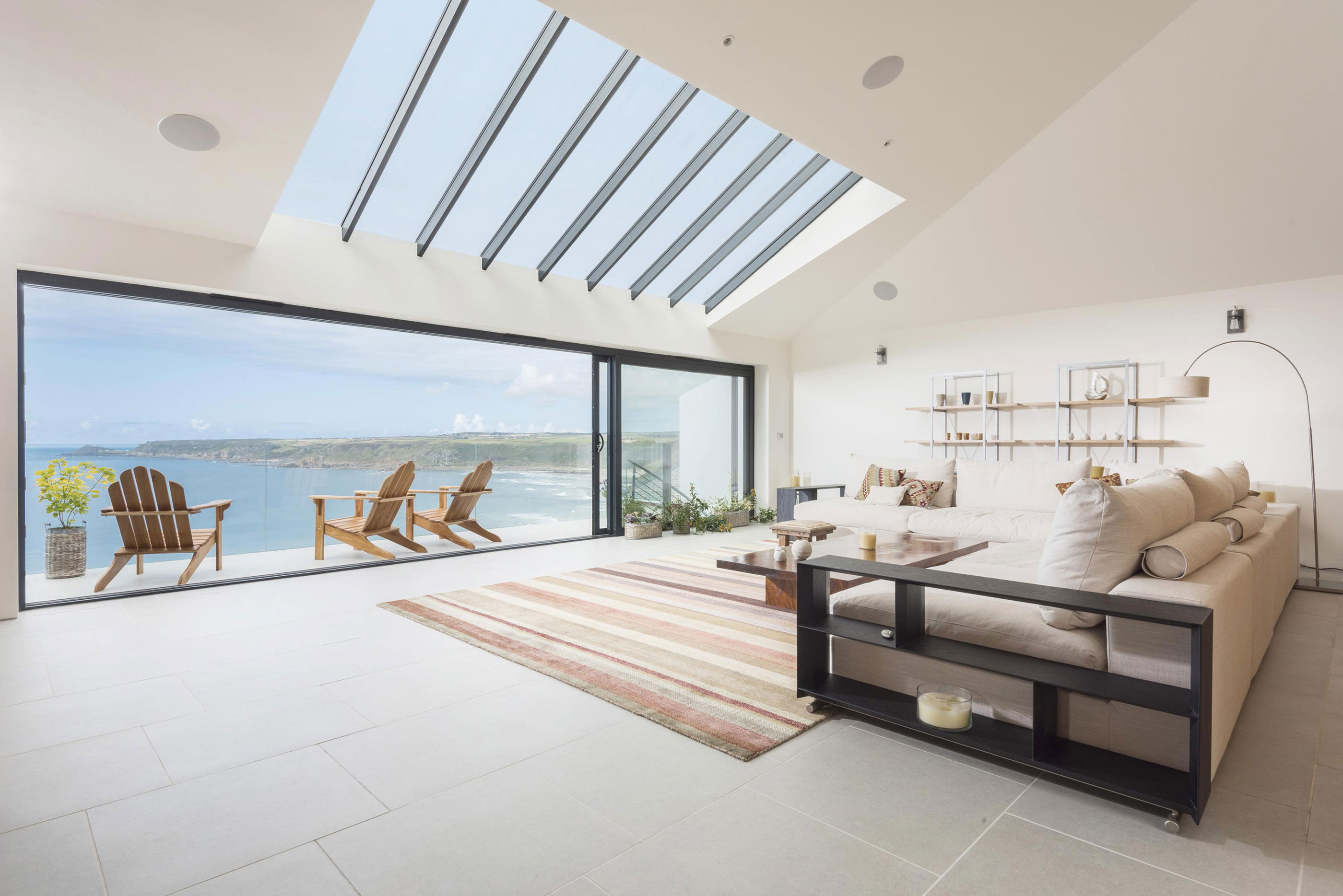 A Striking Modern Stone House with Luminous Interior and Sea Views in Sennen Cove by Laurence Associates (16)