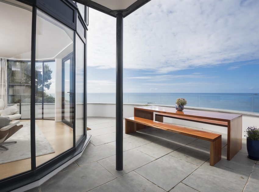 A Striking Modern Stone House with Luminous Interior and Sea Views in Sennen Cove by Laurence Associates (8)