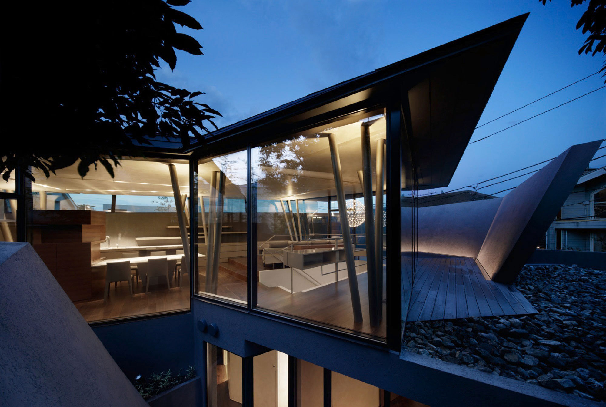 A Striking and Beautiful Geometric Home with Unique Angular walls in Meguro, Japan by ARTechnic Architects (22)