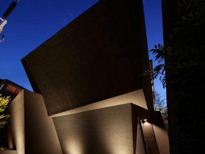 A Striking and Beautiful Geometric Home with Unique Angular walls in Meguro, Japan by ARTechnic Architects (25)