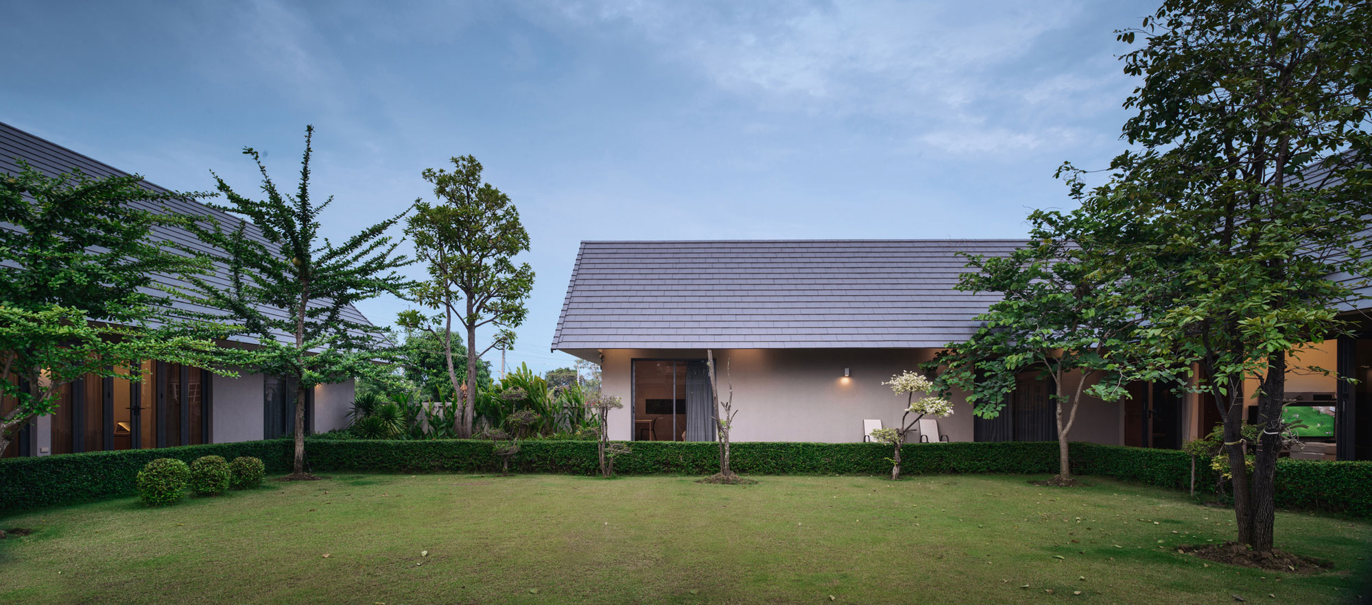 A Stunning Contemporary Triangle House with Gabled Walls in Nakhon Pathom, Thailand by Phongphat Ueasangkhomset (20)