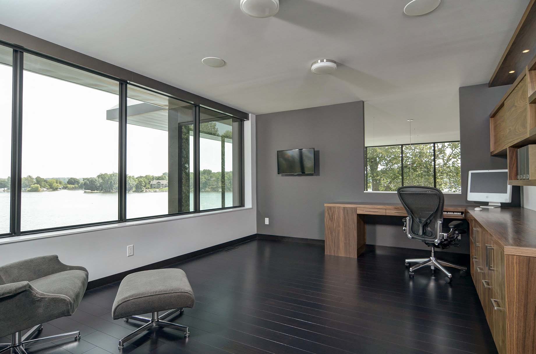 A Stunning Glass Lake House with Modern Silhouette of Earthy Materials in Minnesota by Rosenow | Peterson Design (38)