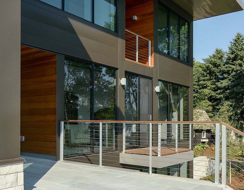 A Stunning Glass Lake House with Modern Silhouette of Earthy Materials in Minnesota by Rosenow | Peterson Design (6)