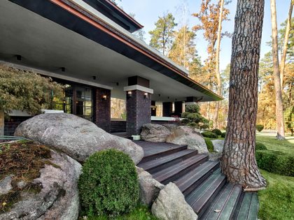 A Stunning Home Full of Silence and Surrounded by Nature in Kiev, Ukraine by Yunakov architecture (11)
