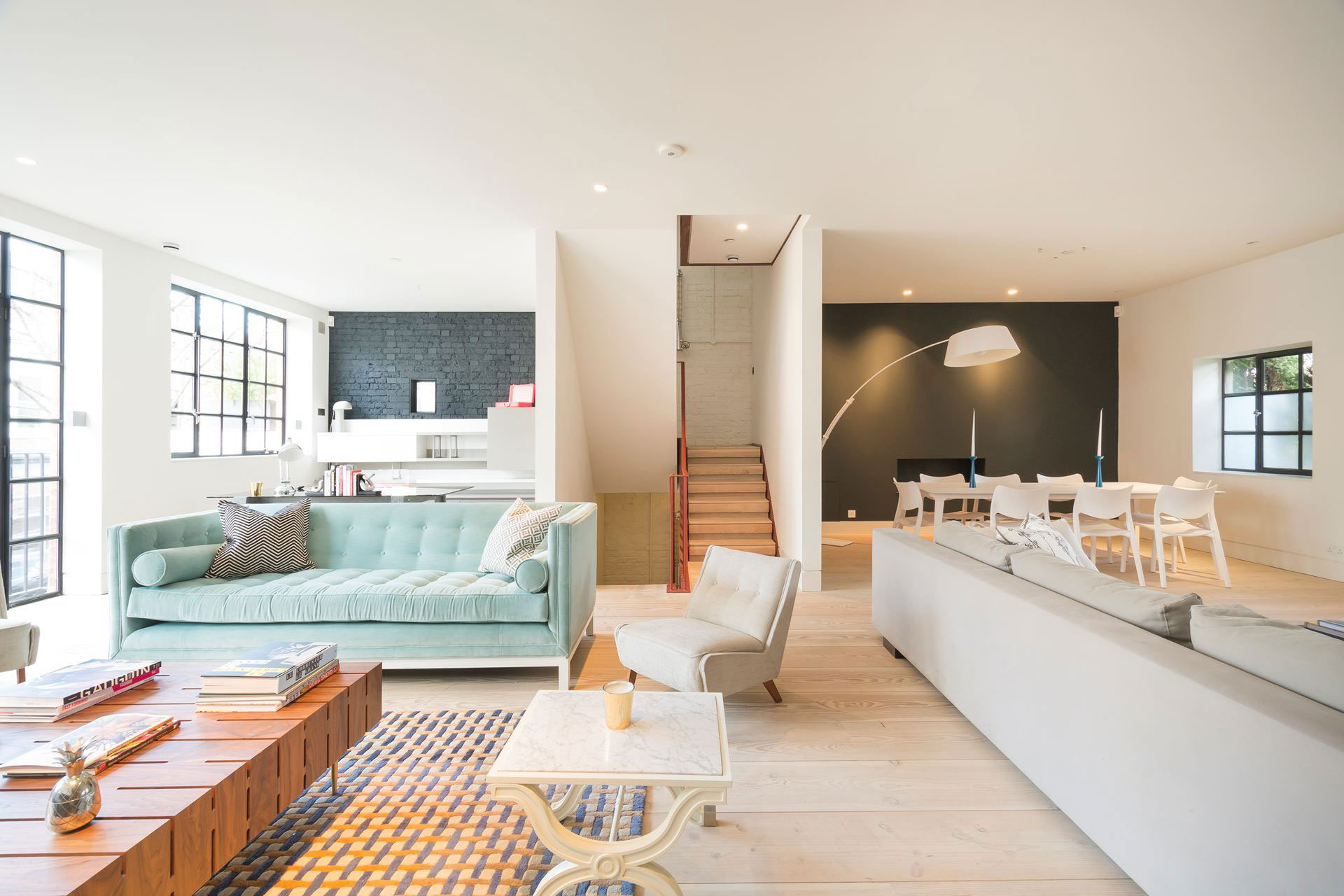 A Stunning Manhattan-Style Home with Light and Spacious Interiors in London, England by Moreno Masey Architecture Studio (4)