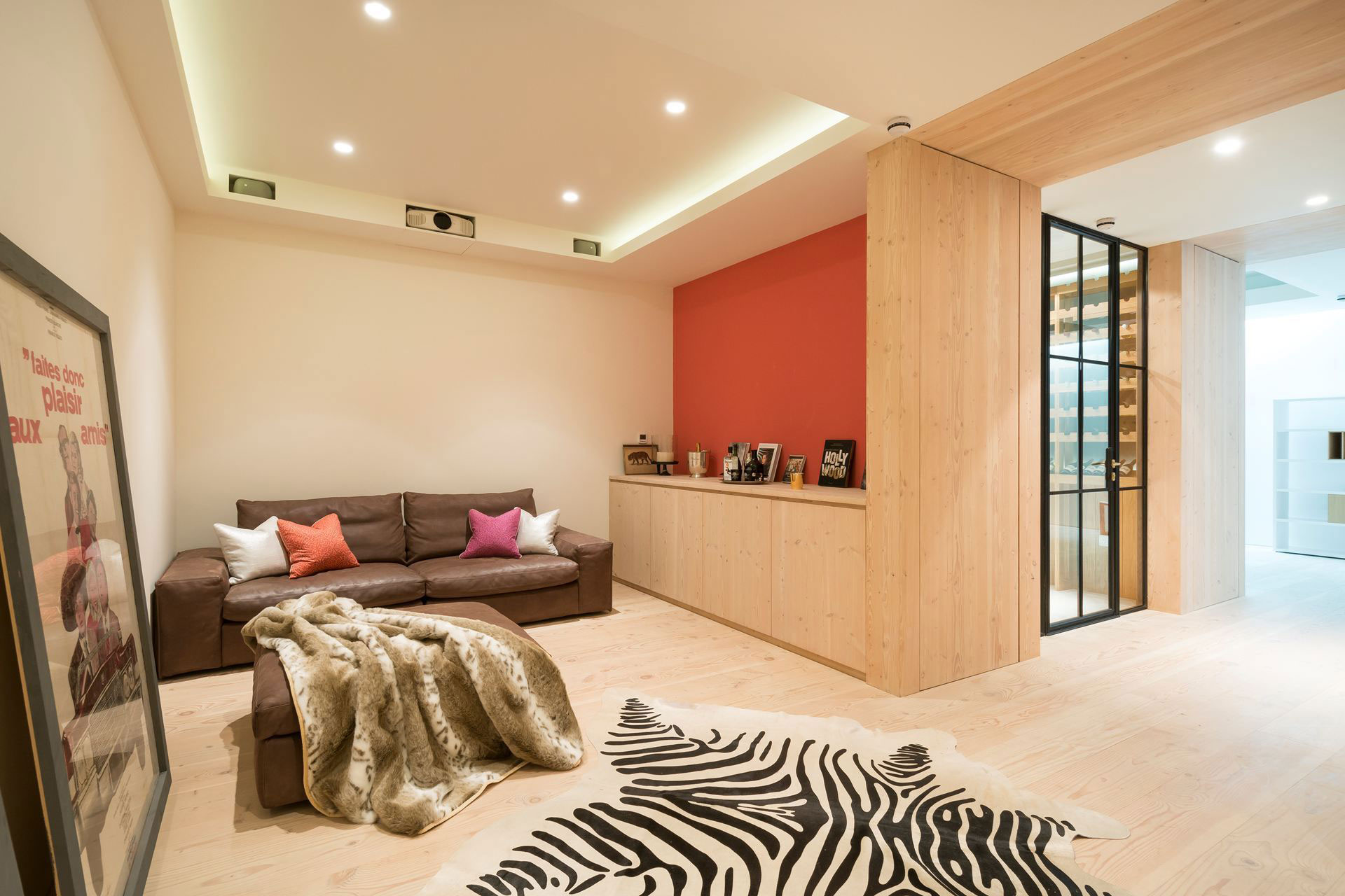 A Stunning Manhattan-Style Home with Light and Spacious Interiors in London, England by Moreno Masey Architecture Studio (8)