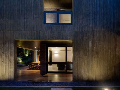 A Stunning Modern Bungalow with Red Brick and Concrete Structure in Singapore by ipli architects (10)