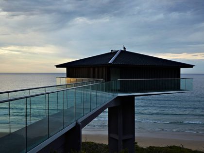 A Stunning Modern Hillside Home Perched above the Spectacular Ocean Road in Fairhaven, Australia by F2 Architecture (4)